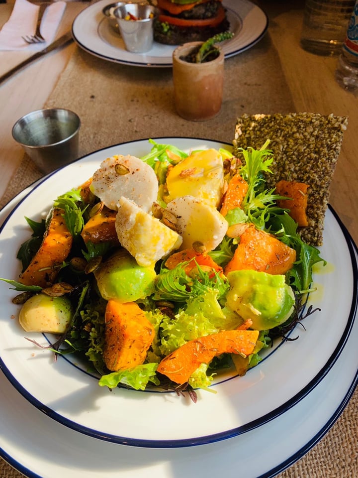 review photo of Rawdical Kitchen Bowl de zapallo asado y mozzarella shared by @monimassaro on 04 Jul 2019 - review