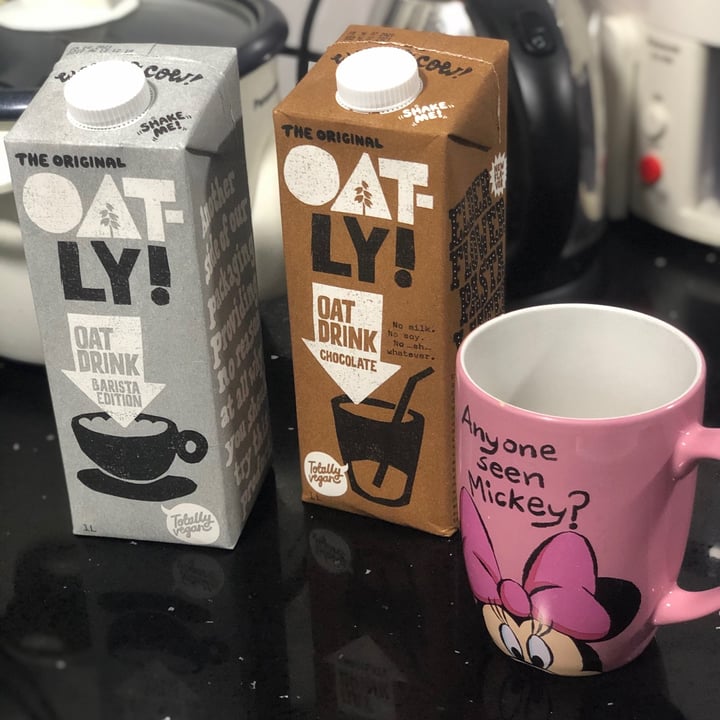 photo of Oatly Oat Drink Barista Edition  shared by @ektajagtiani on  05 Jan 2021 - review