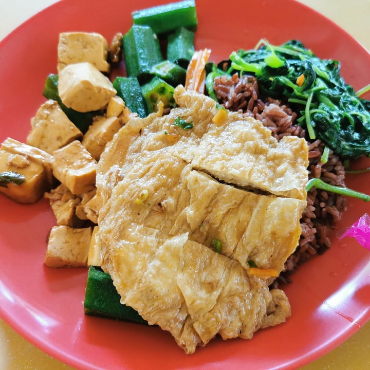 review photo of Hong Yi Vegetarian Mixed Rice (Brown Rice) shared by @peanutyabs on 09 Sep 2021 - review