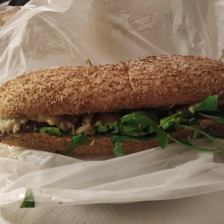 review photo of Casa Mhia Churrasquito Pampeano Napolitano shared by @tadegrimberg on 16 Oct 2020 - review