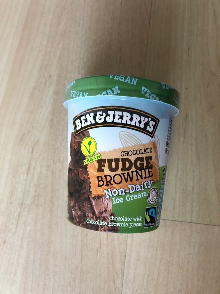 review photo of Ben & Jerry's Chocolate Fudge Brownie Non-Dairy Ice Cream shared by @milapraschma on 11 Feb 2020 - review