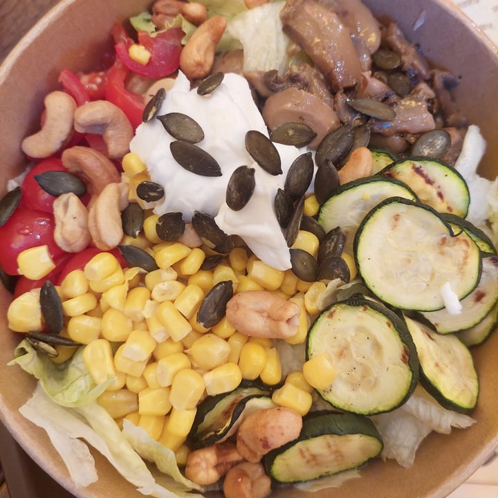 photo of Capatoast Veg Salad shared by @michelam on  13 Oct 2022 - review