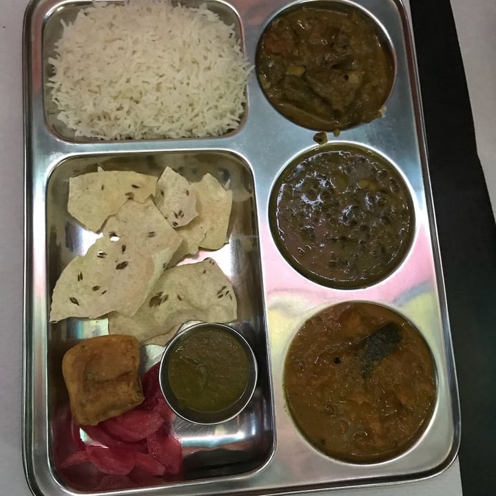 photo of Veggie Garden Thali shared by @walkabout-veg on  15 May 2021 - review