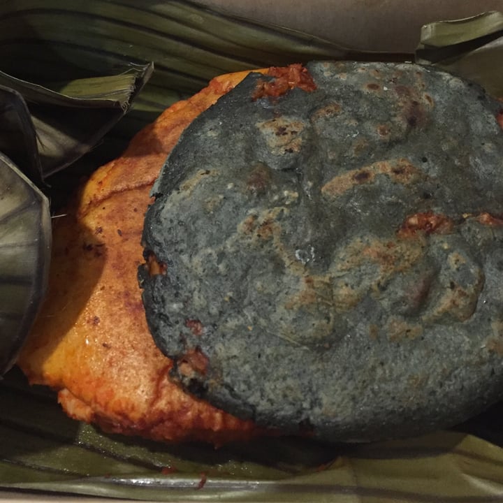 review photo of Mictlan Antojitos Veganos Bocolli shared by @miriamcorrea on 16 May 2021 - review