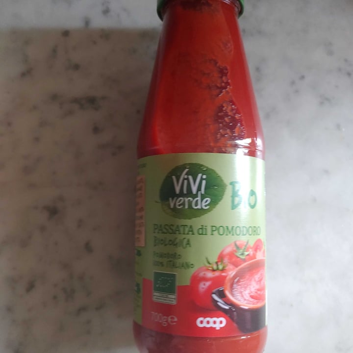 photo of Vivi Verde Coop Passata di pomodoro Bio shared by @therealdrago on  04 May 2022 - review