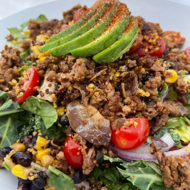 photo of Mendocino Farms The Impossible Taco Salad shared by @ellefire on  03 Apr 2022 - review