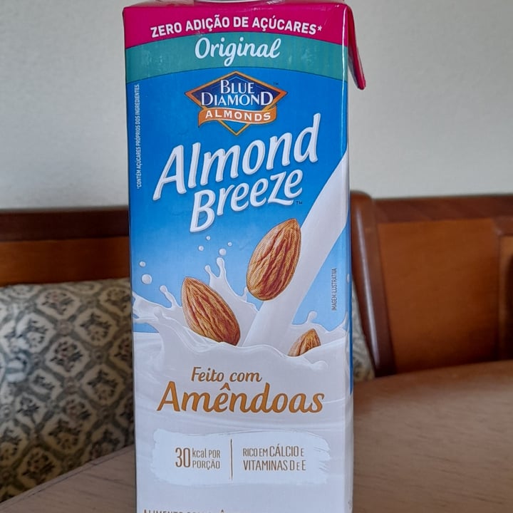 review photo of Blue Diamond Almond Breeze shared by @solemar62022 on 12 Nov 2022 - review