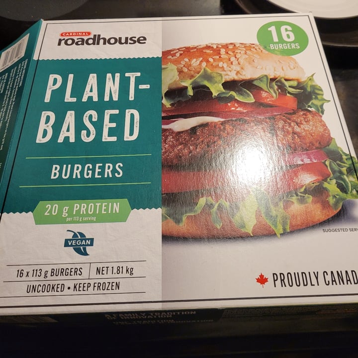 photo of Cardinal Roadhouse Plant based burger shared by @veganelduderino on  30 Jun 2022 - review