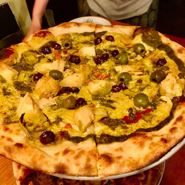 photo of East Glisan Pizza Lounge Pesto Pizza shared by @pdxveg on  26 Oct 2019 - review