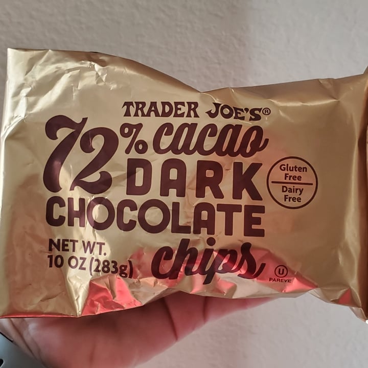 photo of Trader Joe's 72% Cacao Dark Chocolate Chips shared by @slickabrina on  18 Jun 2022 - review