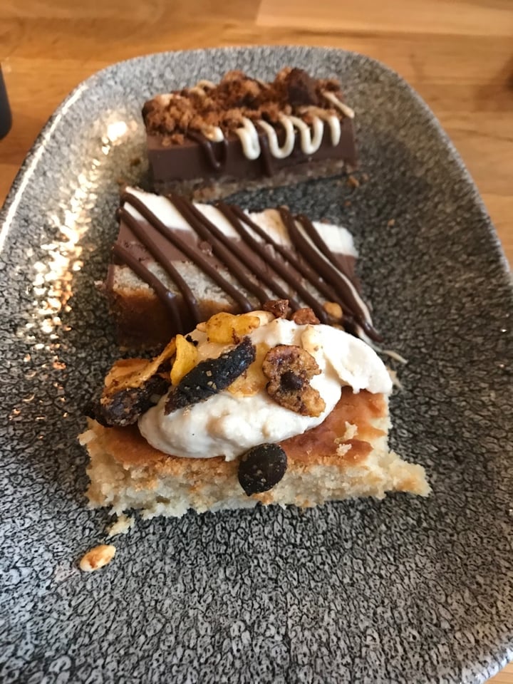 review photo of Vegan Gorilla Café Gourmand shared by @veggiessisters on 30 Dec 2019 - review