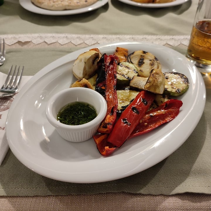 photo of Раювски Хан Grilled veggies shared by @flouredfingers on  17 May 2022 - review