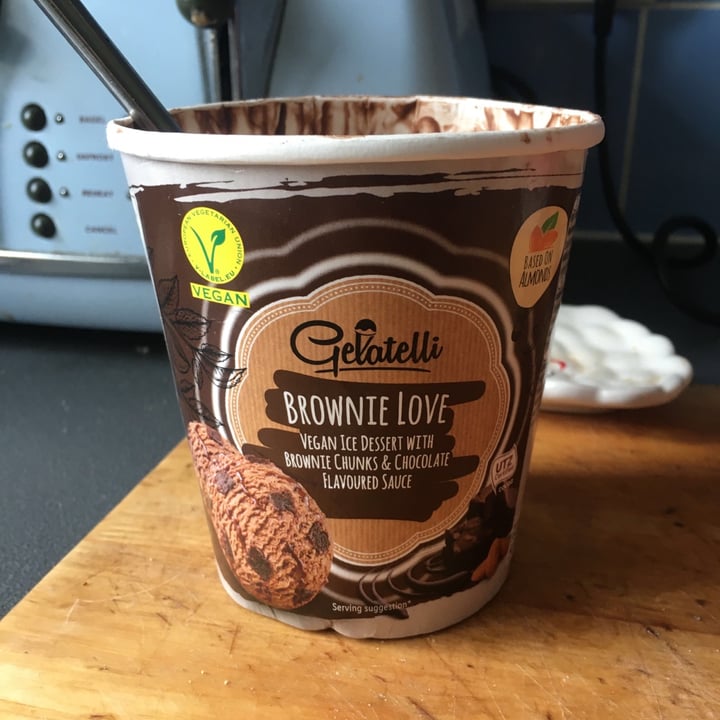 photo of Gelatelli Brownie Love shared by @billyalmatteini on  29 Aug 2021 - review