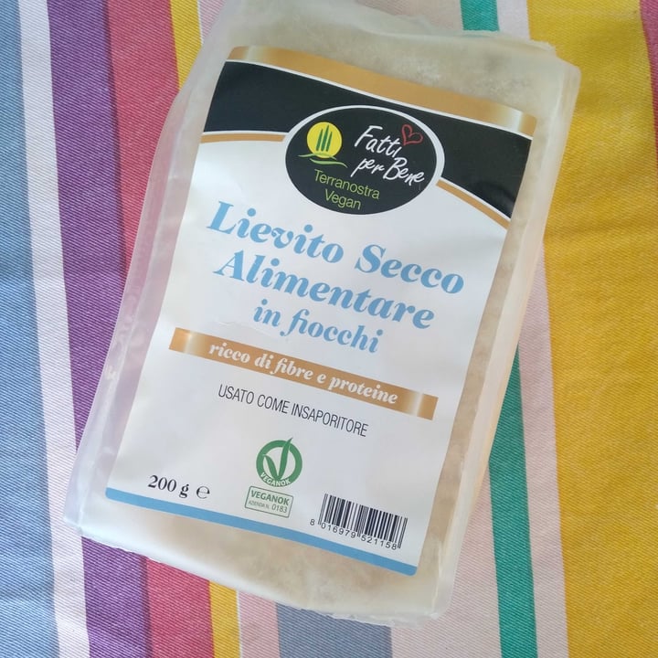 photo of Fatti per Bene Lievito secco alimentare in fiocchi shared by @veganal on  03 Apr 2021 - review