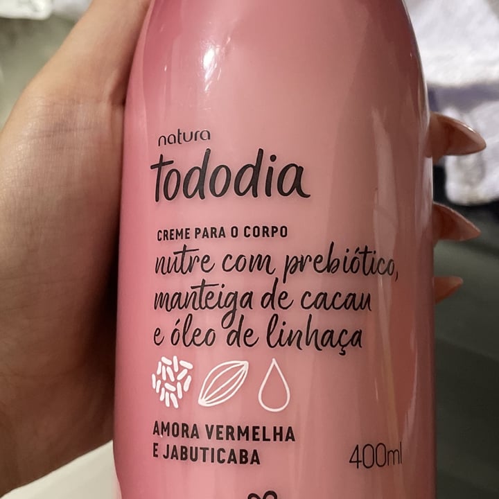 photo of Betobita Hidratante shared by @sarahviannaf on  19 Apr 2022 - review