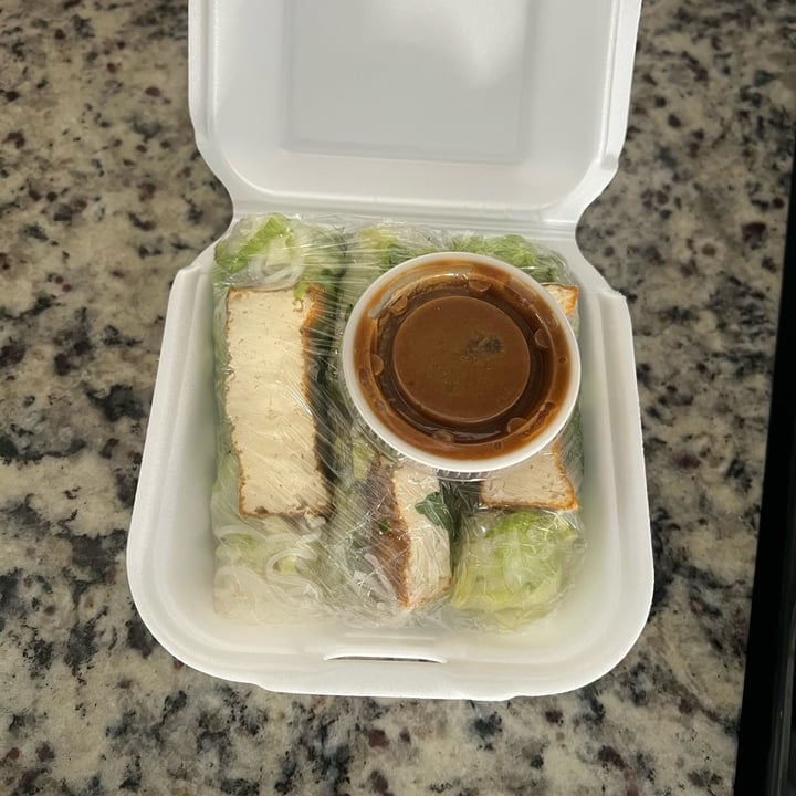 review photo of Green Lotus Vegan Spring Rolls shared by @nicolerpac on 06 Nov 2022 - review