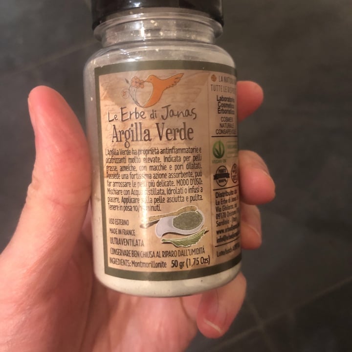 photo of Le Erbe di Janas Green Argilla Mask shared by @cslater26 on  29 Apr 2020 - review