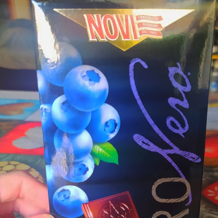 photo of Novi Dark chocolate with blueberries and almonds shared by @stef77 on  16 Nov 2020 - review