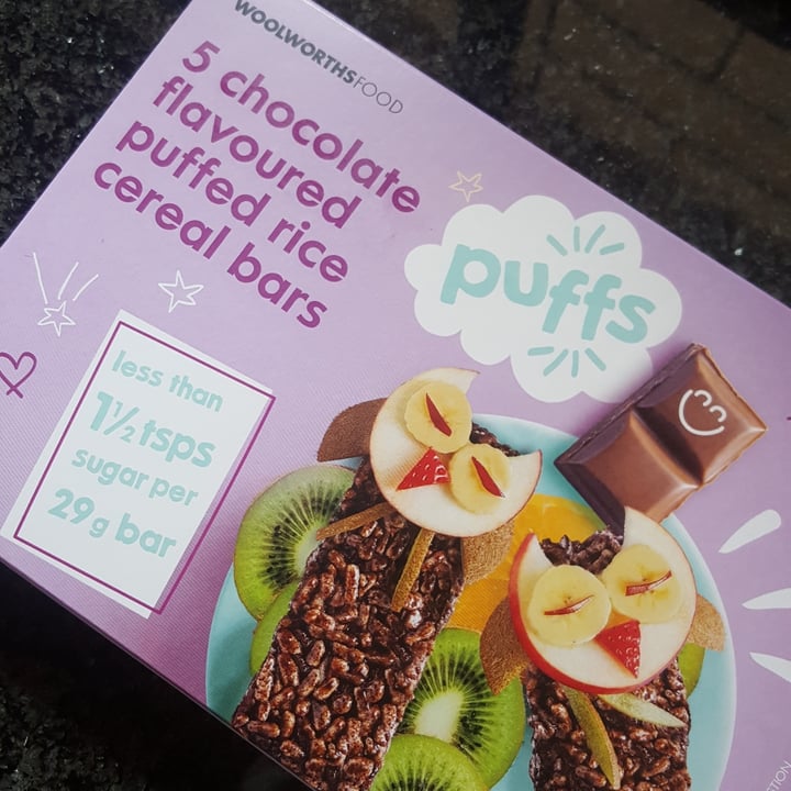 photo of Woolworths Food Chocolate Flavoured puffed rice cereal bar shared by @andreaukou on  09 Nov 2020 - review