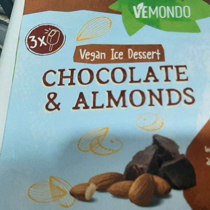 review photo of Vemondo Vegan Ice Dessert Chocolate Flavour shared by @seleneanubi on 10 Jun 2022 - review