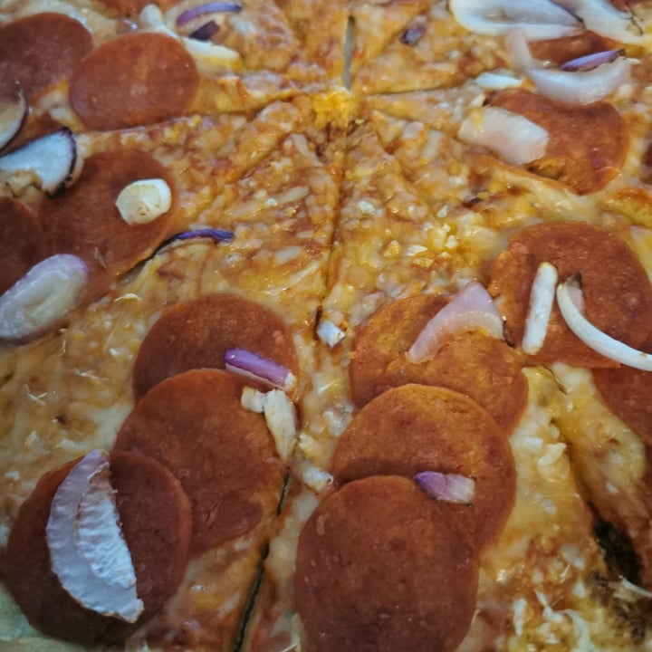 photo of Dominos Pizza Pepperonay Pizza shared by @cthomps05 on  19 Nov 2022 - review
