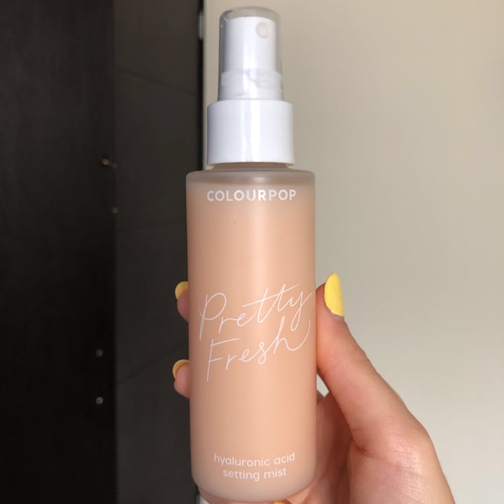 review photo of Colourpop pretty fresh hyaluronic acid setting mist shared by @magnoliagari on 19 Jan 2021 - review