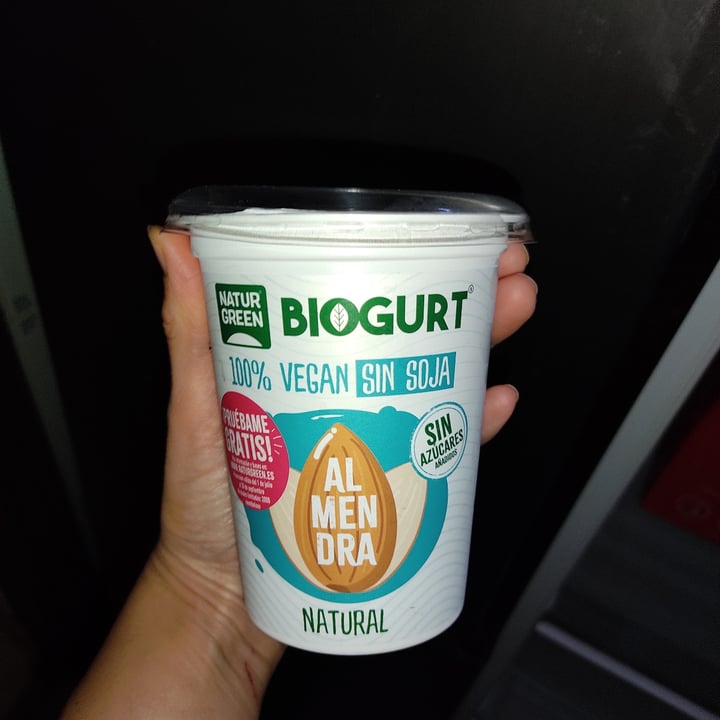 photo of NATUR GREEN Biogurt almendra shared by @anniev on  31 Oct 2021 - review
