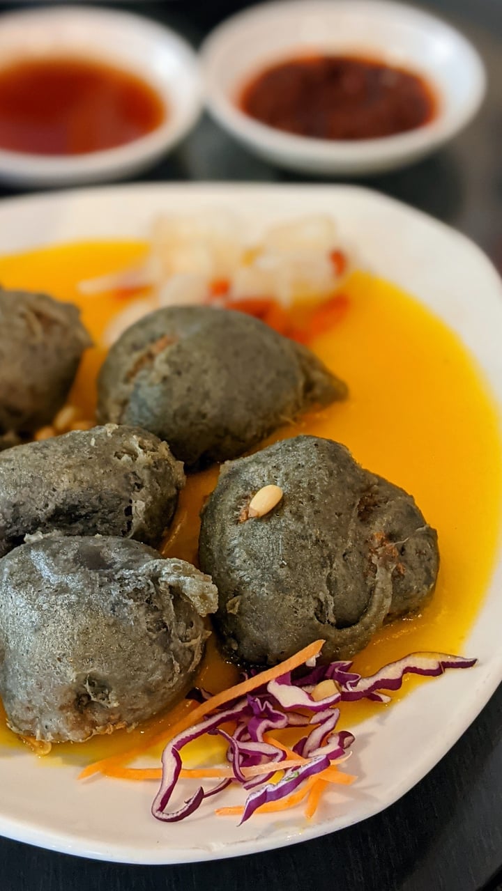 photo of New Fut Kai Vegetarian Restaurant Homemade bamboo charcoal black sesame tofu with pumpkin sauce shared by @xinru-t on  30 Dec 2021 - review