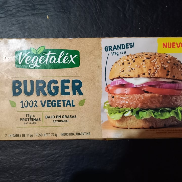 photo of Vegetalex Burger 100% Vegetal shared by @mavipesoa on  12 Apr 2022 - review
