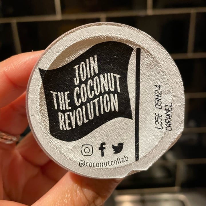 photo of The Coconut Collaborative Salted caramel and chocolate little pots shared by @southernveganupnorth on  25 Nov 2021 - review