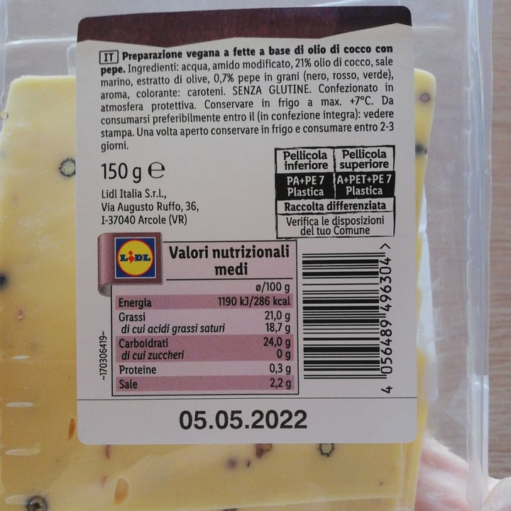 review photo of Vemondo Affettato Vegano Pepe shared by @penninalove on 23 Jan 2022 - review