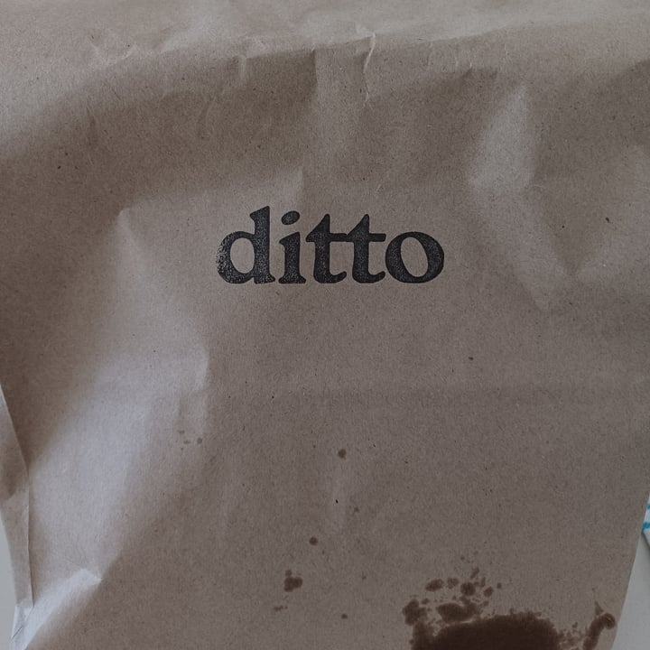 photo of ditto Donuts shared by @campsbayvegan on  16 Apr 2022 - review