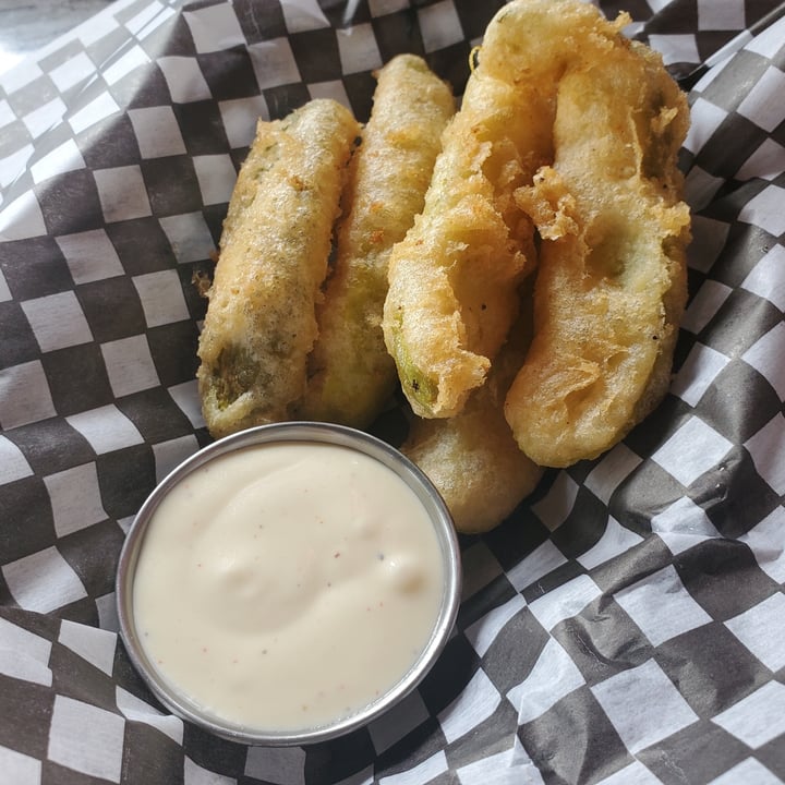 photo of Fish on Fifth Vegan Deep Fried Pickles shared by @rosiesully on  20 Oct 2021 - review