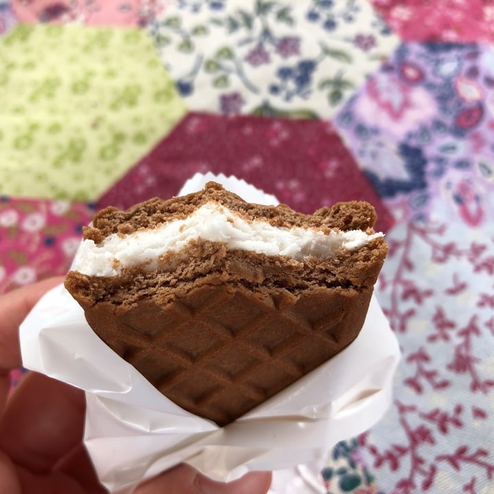 review photo of Vemondo Coconut sandwich shared by @anaiturrizar on 17 Dec 2021 - review