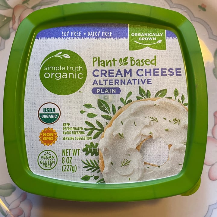 review photo of Simple Truth Cream Cheese Alternative Plain shared by @newbeeemily on 22 Feb 2021 - review