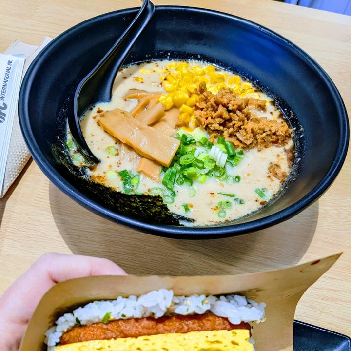 photo of Wellness Sushi W’s Tonkotsu shared by @spazmatic6 on  23 Jan 2022 - review