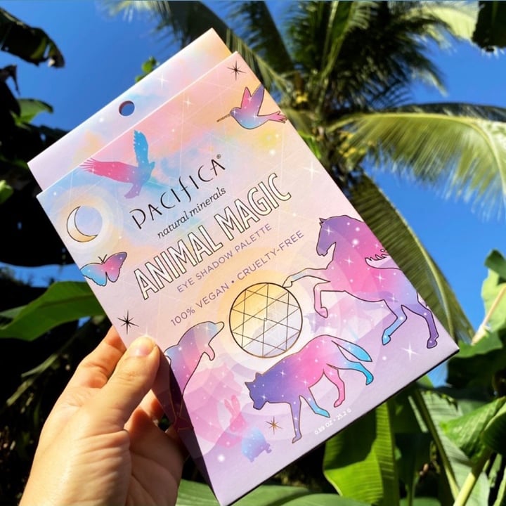 photo of Pacifica Animal Magic Eyeshadow Palette shared by @theveganhopper on  12 Dec 2020 - review