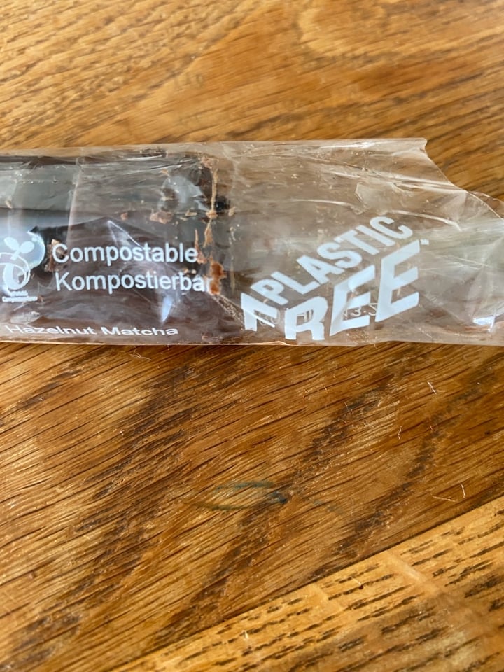 review photo of Love Chock Noisette Matcha Creamy shared by @plantbasedizy on 15 Apr 2020 - review