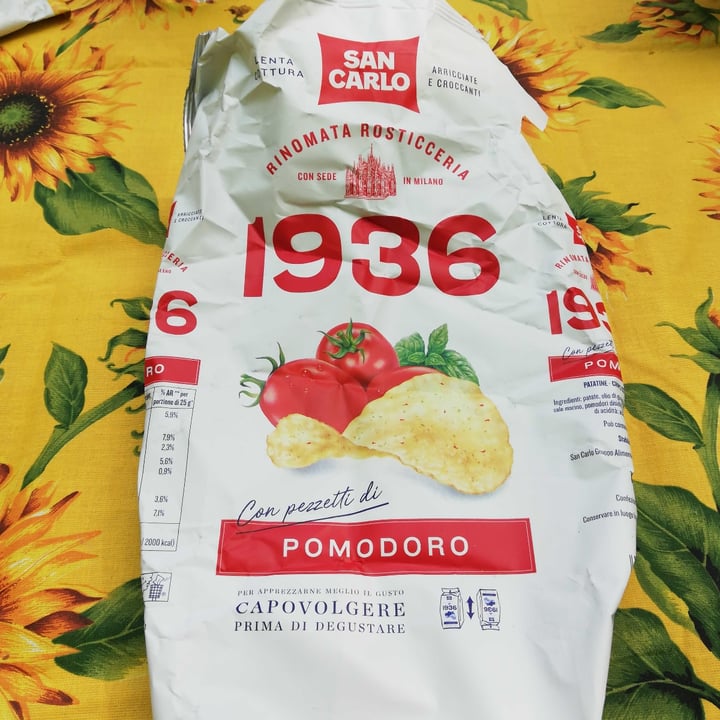 photo of Veggy Good  1936 pomodoro e basilico shared by @antoniabardelli on  15 Apr 2022 - review