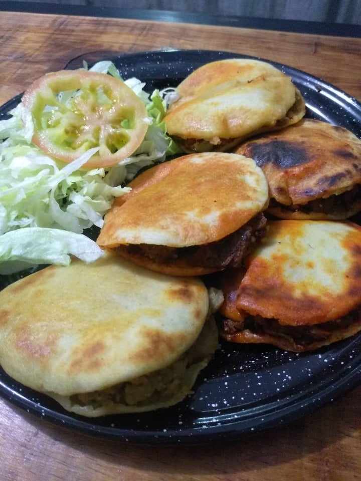 review photo of Frijol Vegano - Centro Monterrey Gorditas shared by @angeltrevinho on 26 Jan 2020 - review