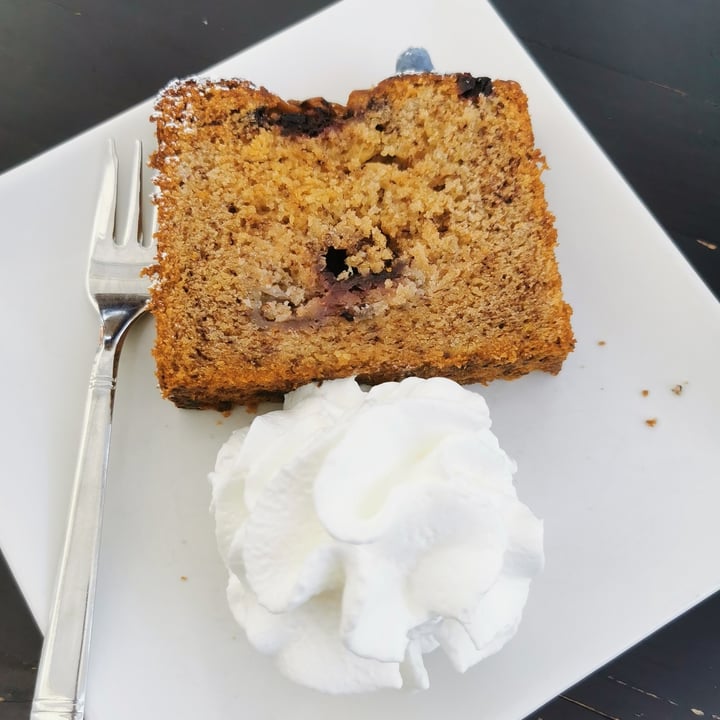 photo of Caffè ALPI Bistrot Banana Bread shared by @posataverde on  28 Oct 2022 - review