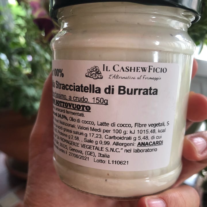 photo of Il CashewFicio Alternativa 100% vegetale alla Stracciatella di Burrata shared by @giuliettaveg on  30 Oct 2021 - review