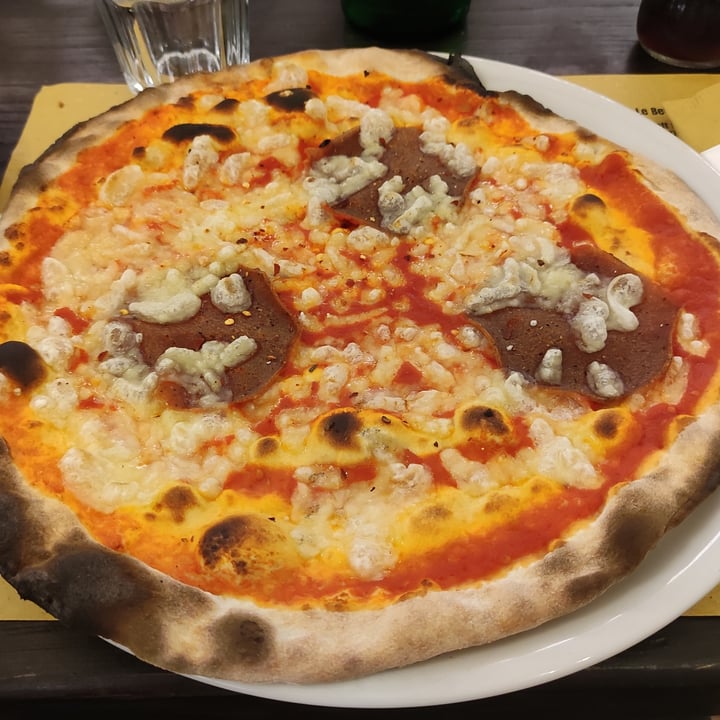 photo of Pizzeria Frontoni Pizza Diavola shared by @zozzonevegano on  25 Apr 2022 - review