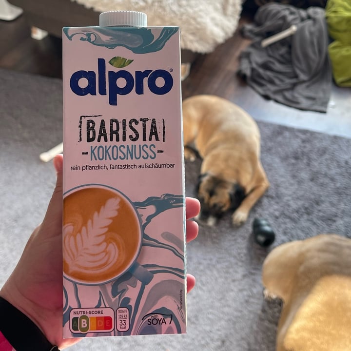 photo of Alpro Barista Coconut Milk shared by @anneeinhorn on  31 Jul 2022 - review