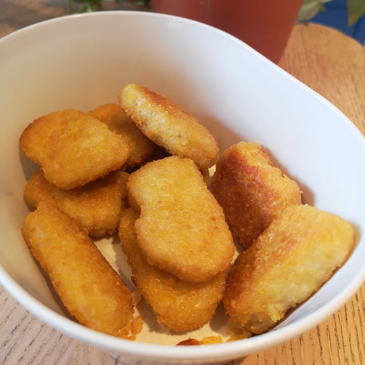 photo of Meatless Farm Plant-based Chicken Nuggets shared by @raffymabanag on  21 Mar 2021 - review