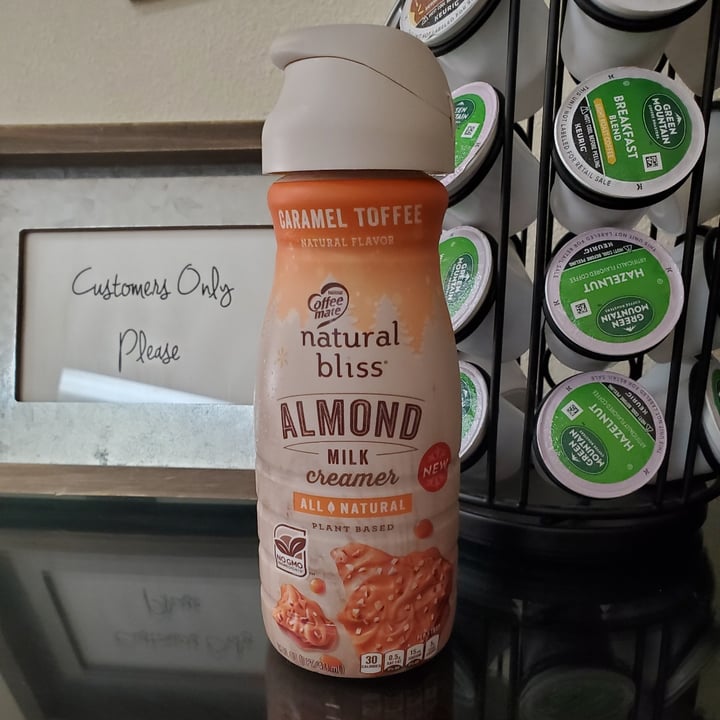review photo of Coffee mate natural bliss Caramel Toffee Almond Milk Creamer shared by @trippingshadow on 09 Nov 2020 - review