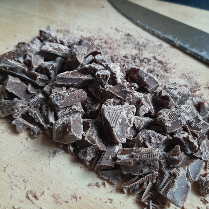 review photo of Cadbury Bourneville Classic shared by @civegankitchen on 20 Jun 2020 - review