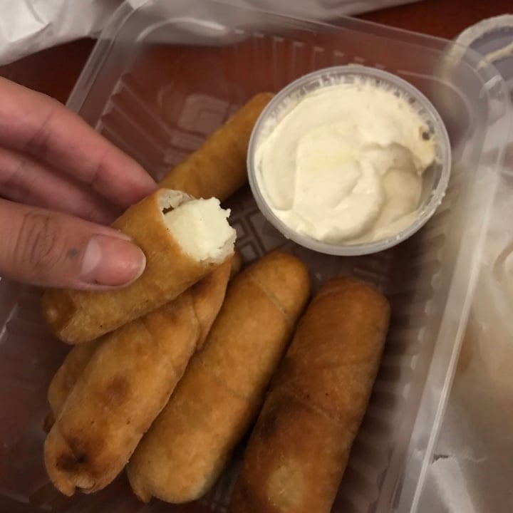 review photo of Loving Hut Microcentro Tequeños shared by @moli23 on 17 May 2021 - review