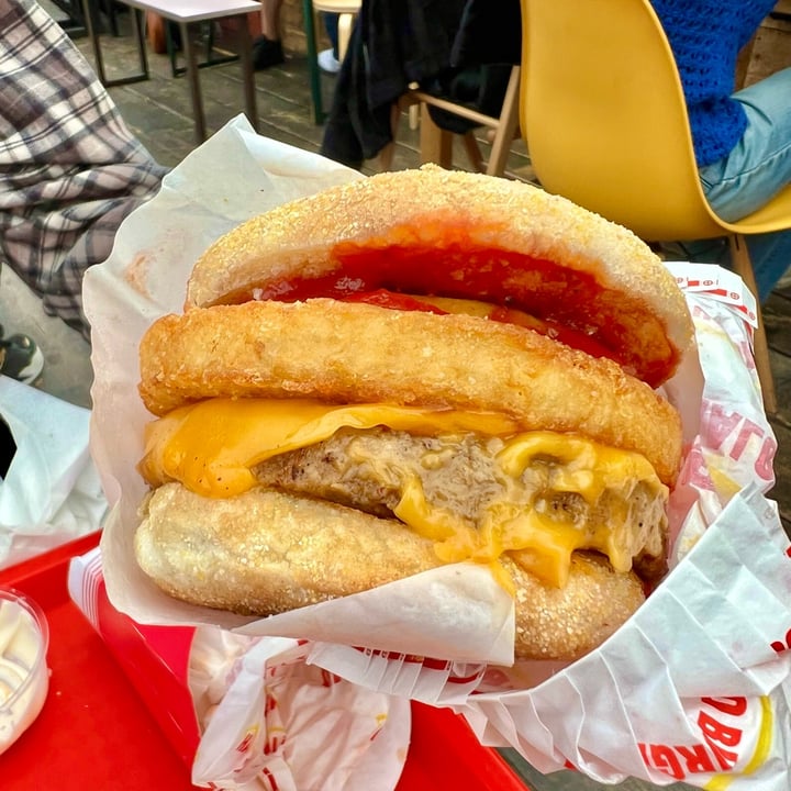 photo of Halo Burger Impossible Sausage & Egg MockMuffin shared by @rikesh on  10 Sep 2022 - review