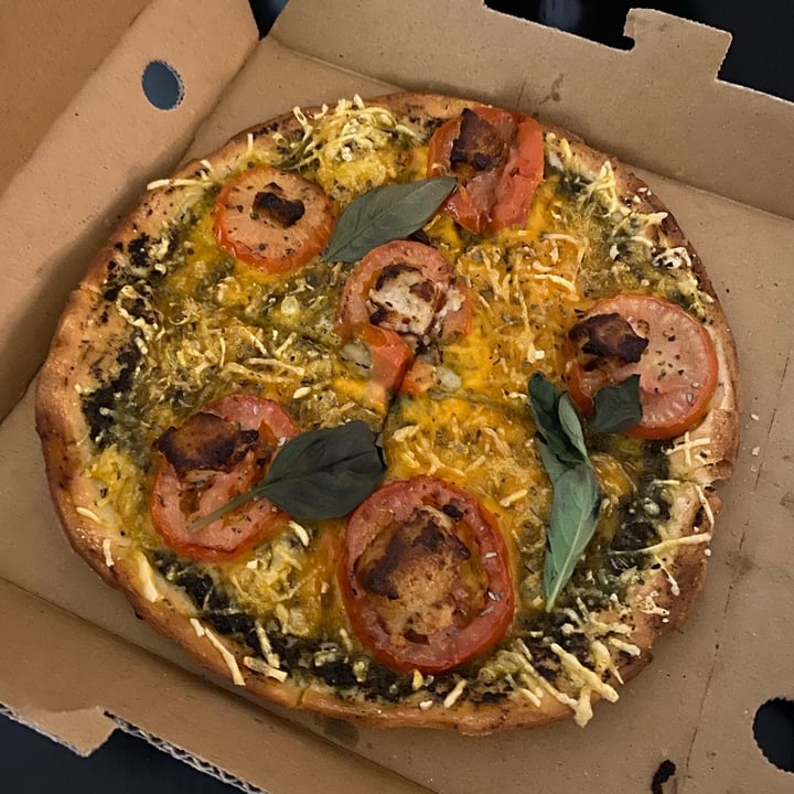 review photo of Arthur's Pizza Maroubra Pesto Verde shared by @egglings on 24 Oct 2020 - review